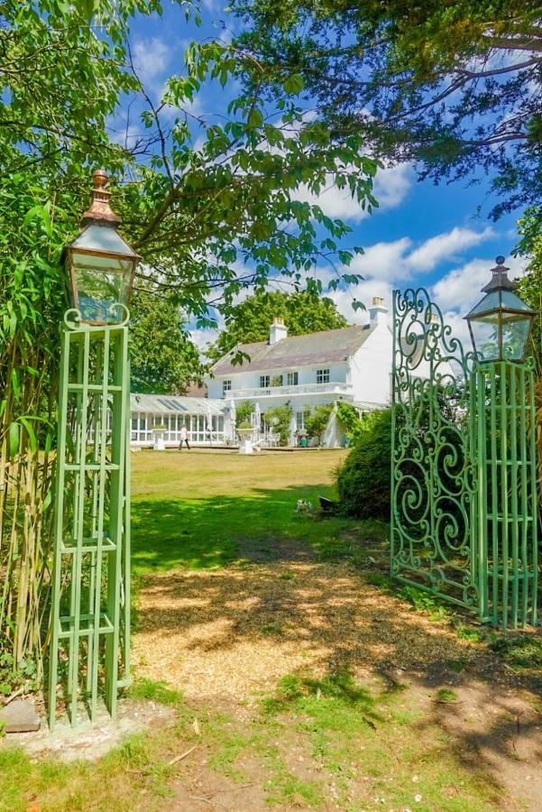 Cedar House Boutique B&B Burton  Zewnętrze zdjęcie