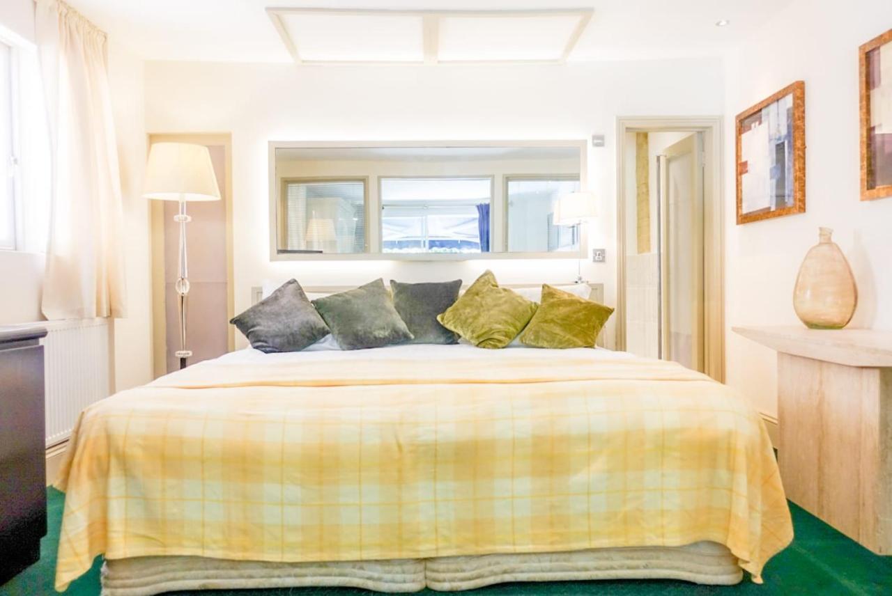 Cedar House Boutique B&B Burton  Zewnętrze zdjęcie